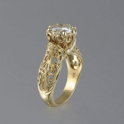 Joanna – Elegant White Zirconia Ring