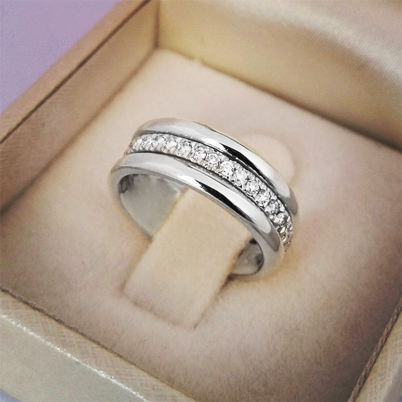 Marlowe – Elegant Double Zirconia Inlaid Ring
